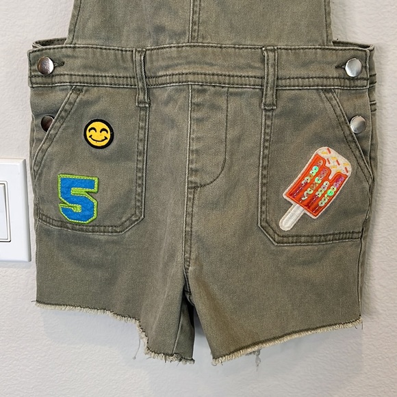 Tinsey Green Stetchy Overalls with Patches - Picture 3 of 7